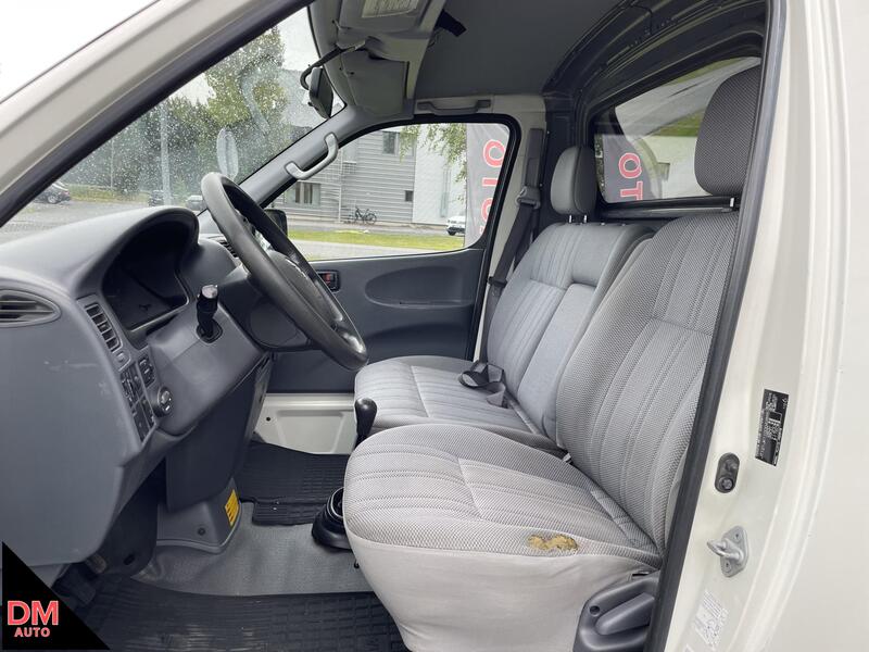 Toyota Hiace vaihtoauto