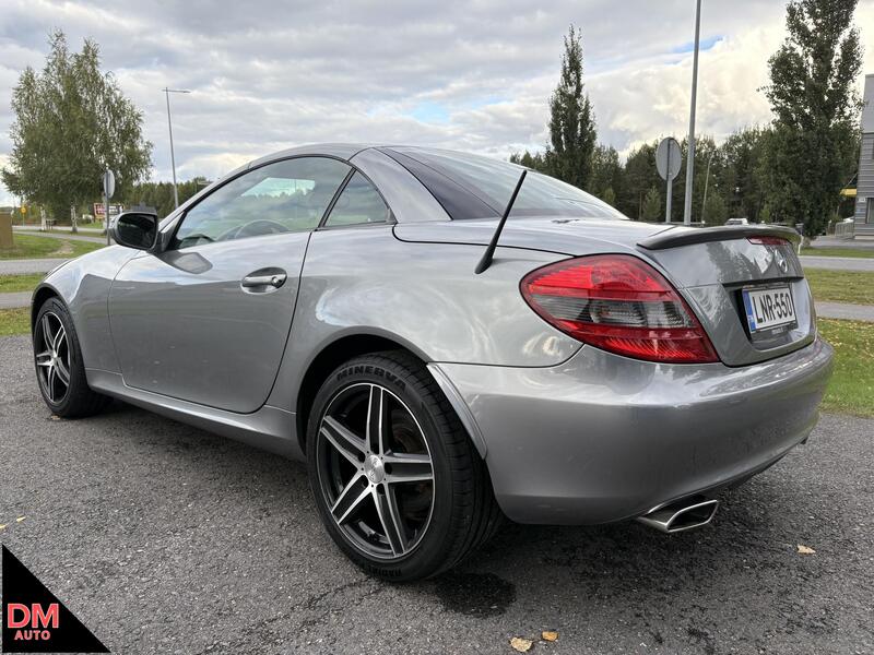 Mercedes-Benz SLK vaihtoauto