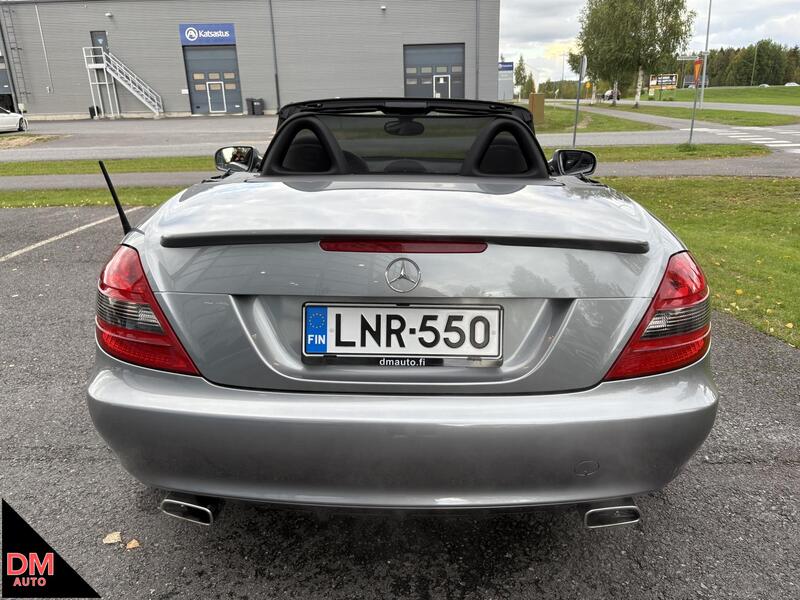 Mercedes-Benz SLK vaihtoauto