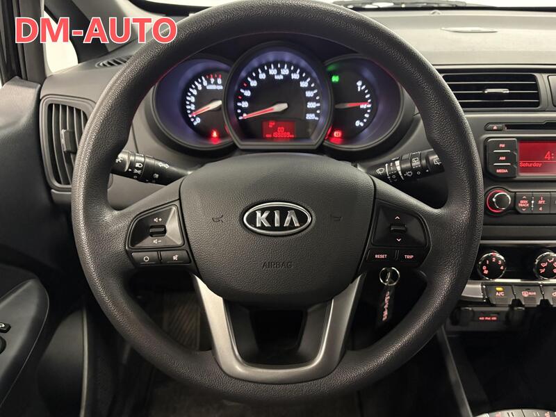 Kia Rio vaihtoauto