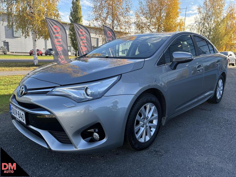 Toyota Avensis vaihtoauto