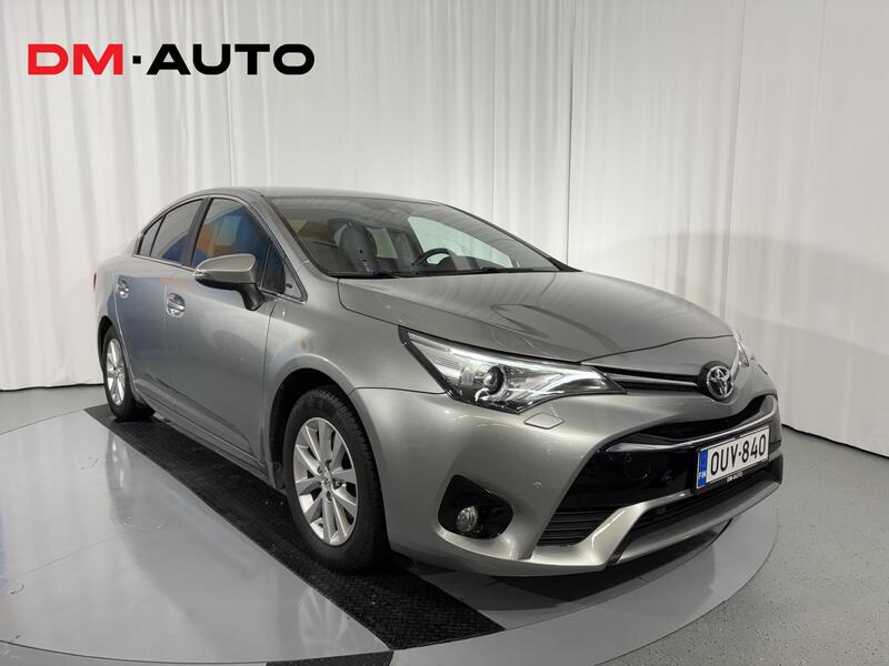 Toyota Avensis vaihtoauto