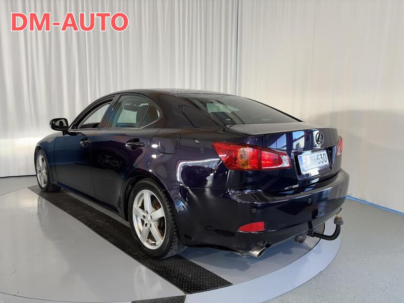Lexus IS vaihtoauto
