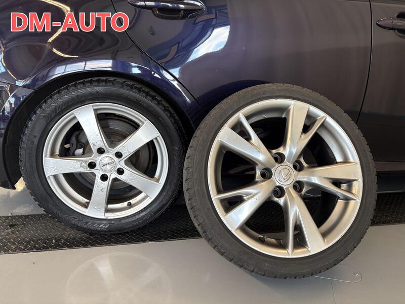 Lexus IS vaihtoauto