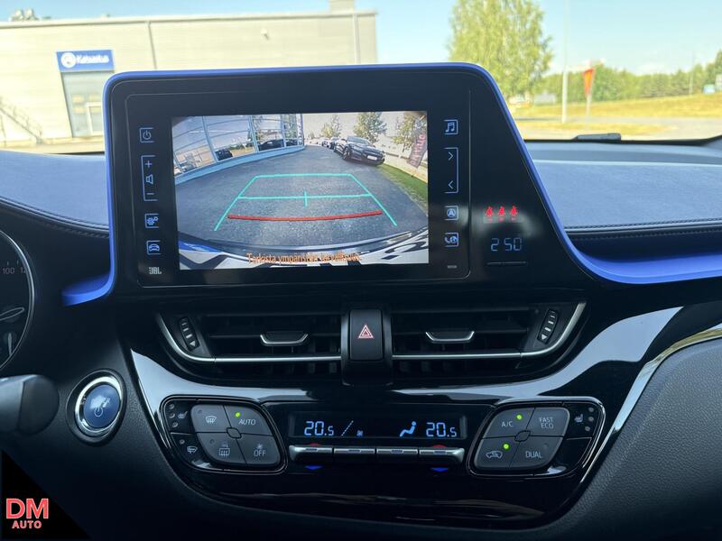 Toyota C-HR vaihtoauto