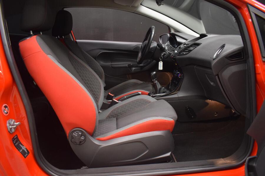 Ford Fiesta vaihtoauto