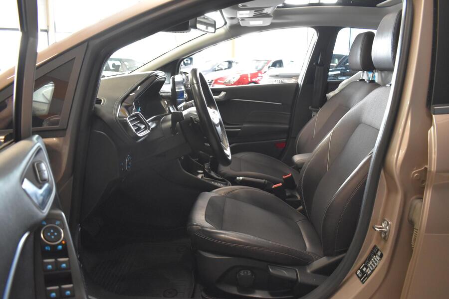 Ford Fiesta vaihtoauto