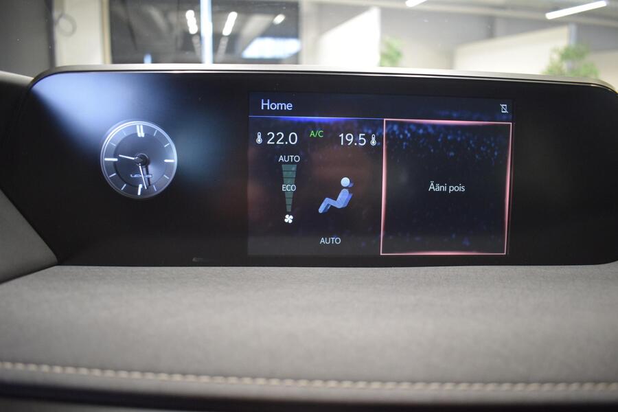 Lexus UX vaihtoauto