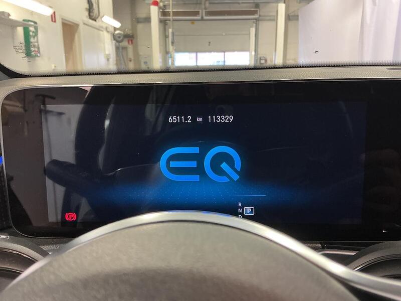 Mercedes-Benz EQB vaihtoauto