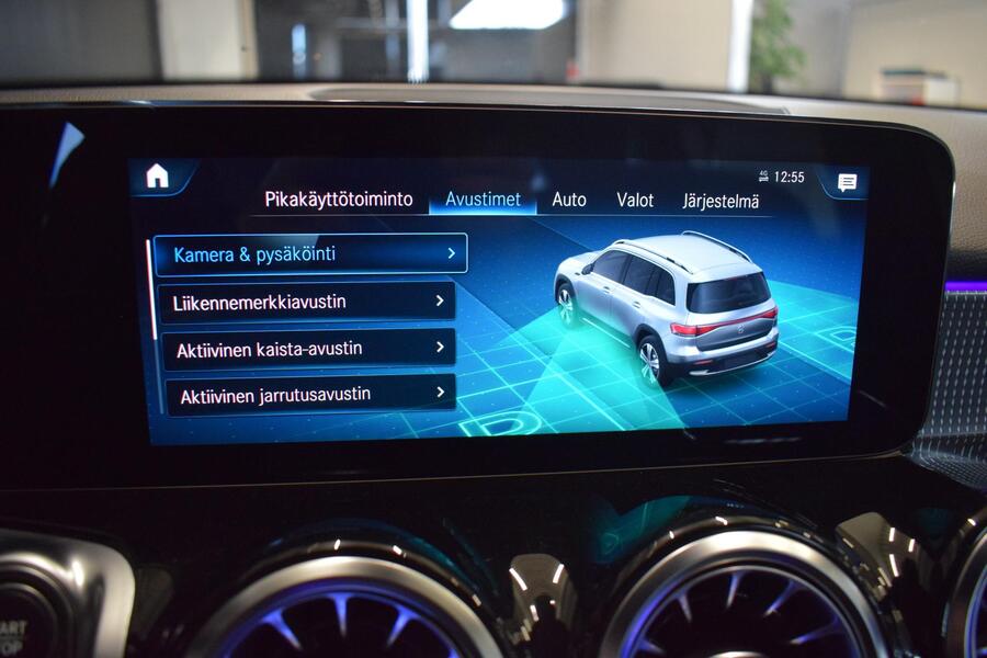 Mercedes-Benz EQB vaihtoauto