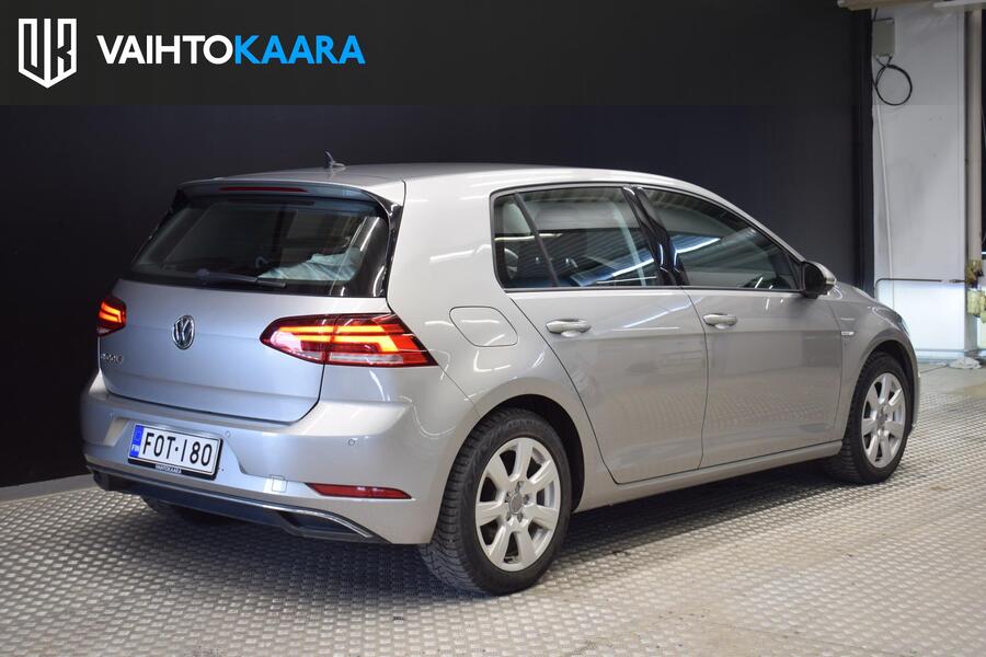 Volkswagen Golf vaihtoauto