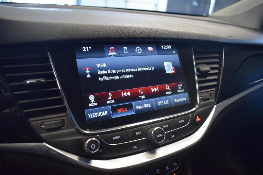 Opel Astra vaihtoauto