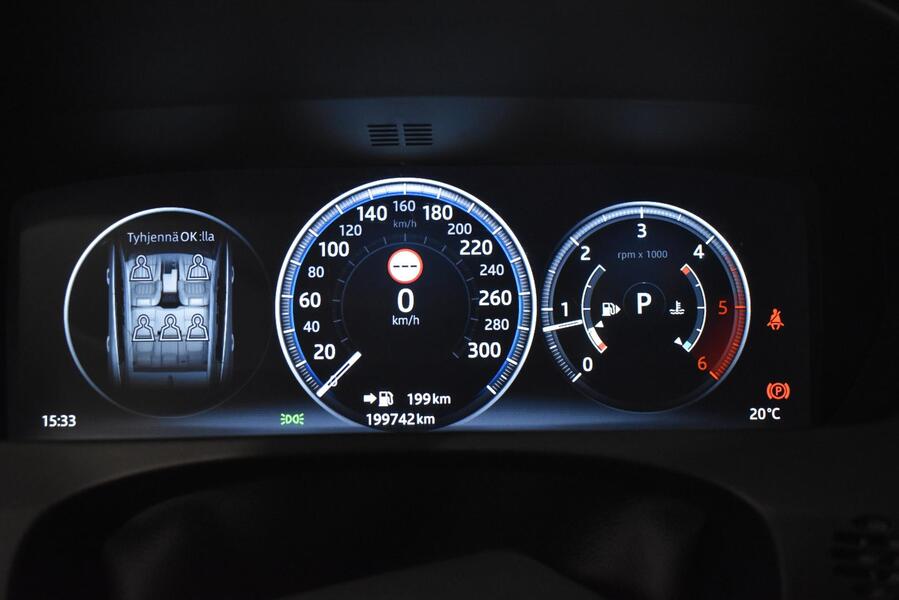 Jaguar F-PACE vaihtoauto