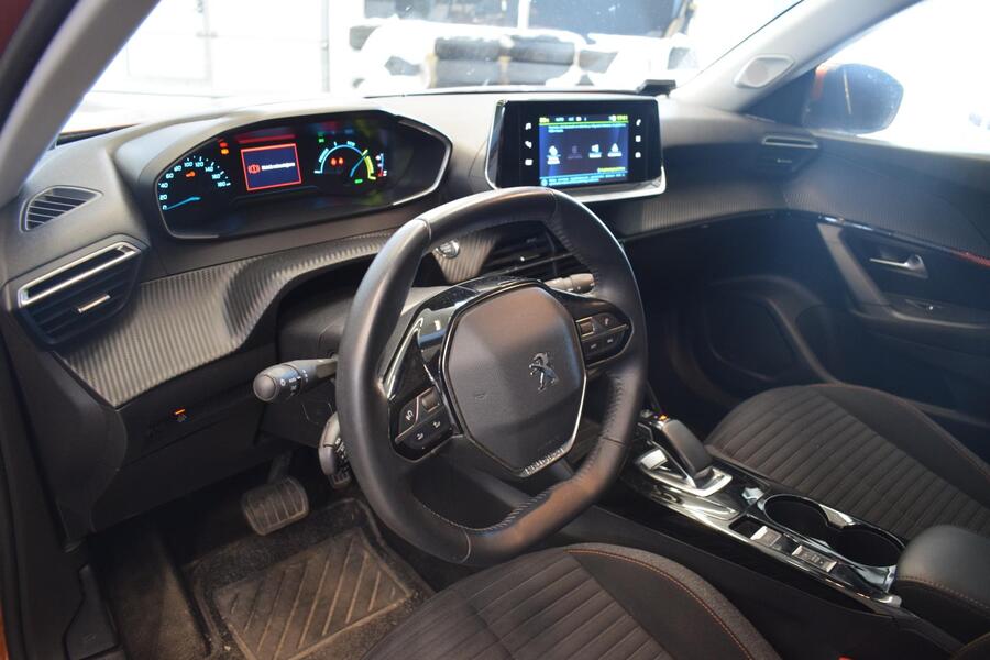 Peugeot e-2008 vaihtoauto