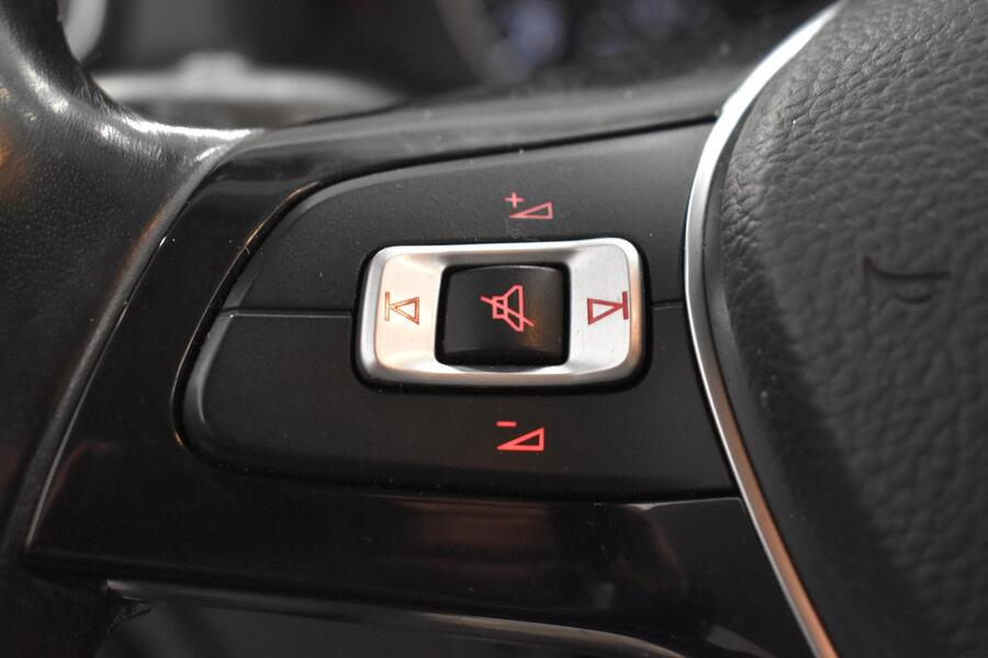 Volkswagen Amarok vaihtoauto