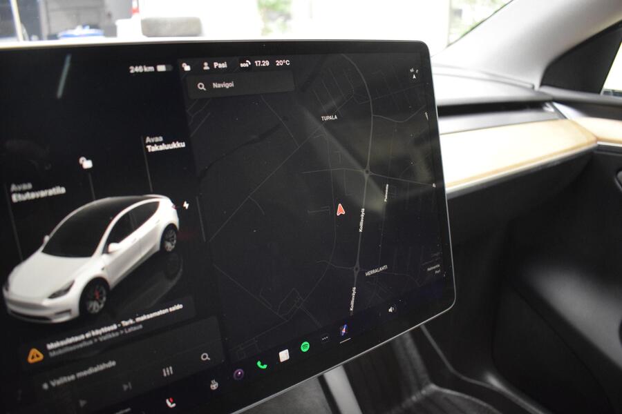 Tesla Model Y vaihtoauto