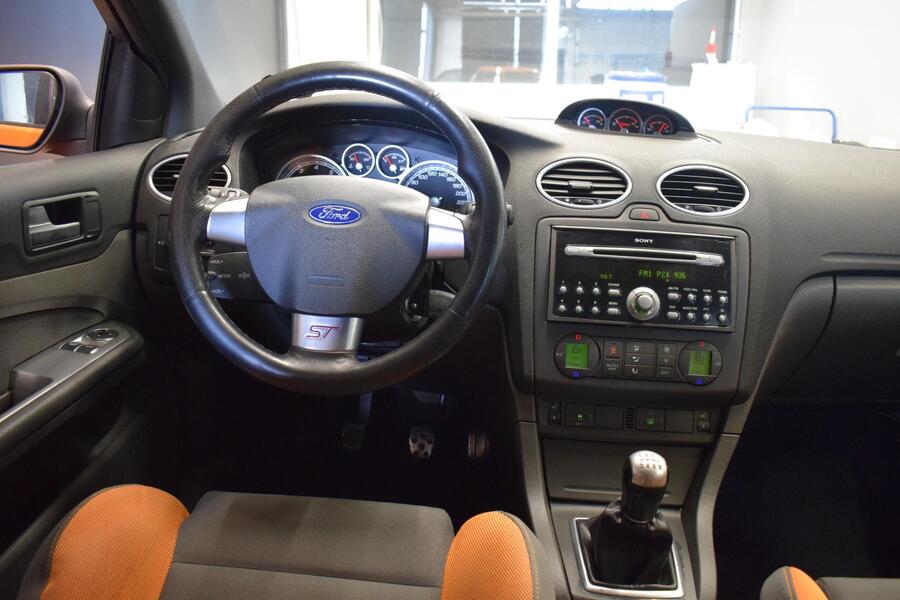 Ford Focus vaihtoauto