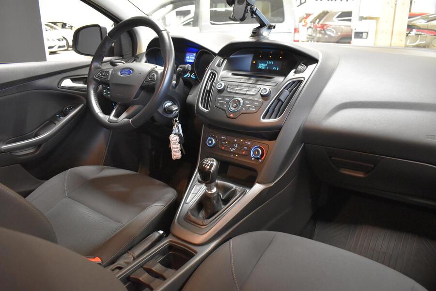 Ford Focus vaihtoauto