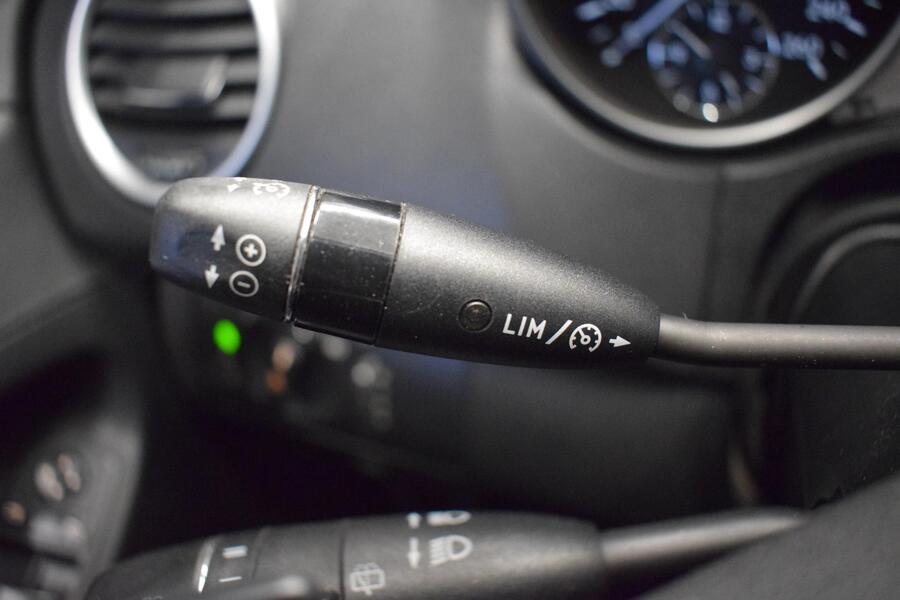Mercedes-Benz ML vaihtoauto