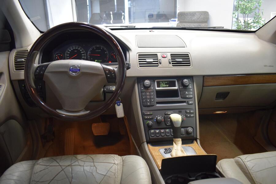 Volvo XC90 vaihtoauto