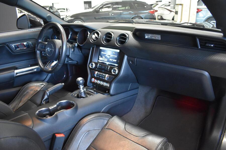 Ford USA Mustang vaihtoauto