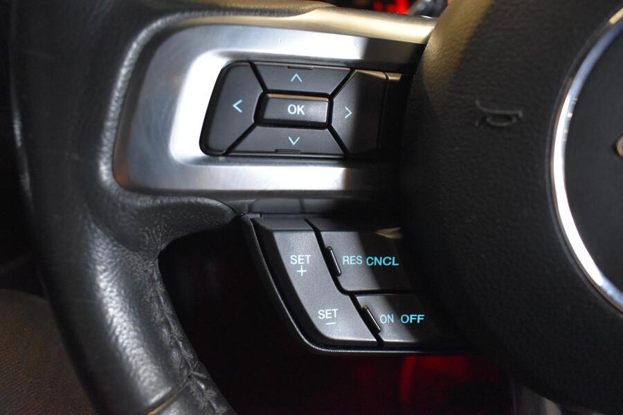 Ford USA Mustang vaihtoauto