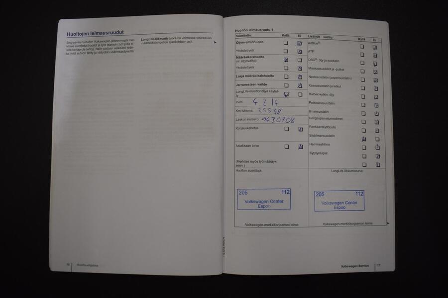 Volkswagen Touran vaihtoauto