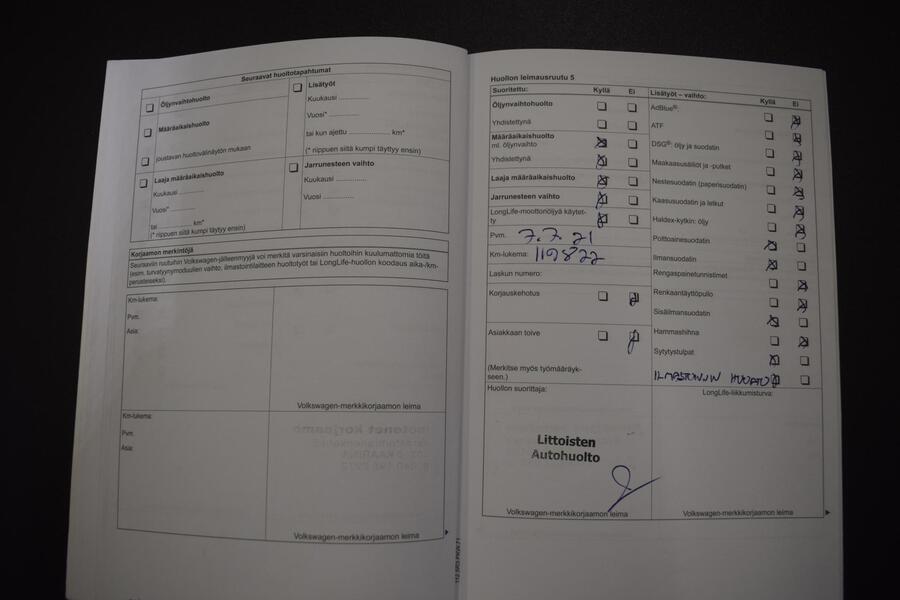 Volkswagen Touran vaihtoauto