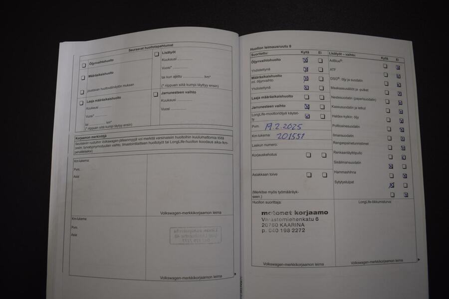 Volkswagen Touran vaihtoauto