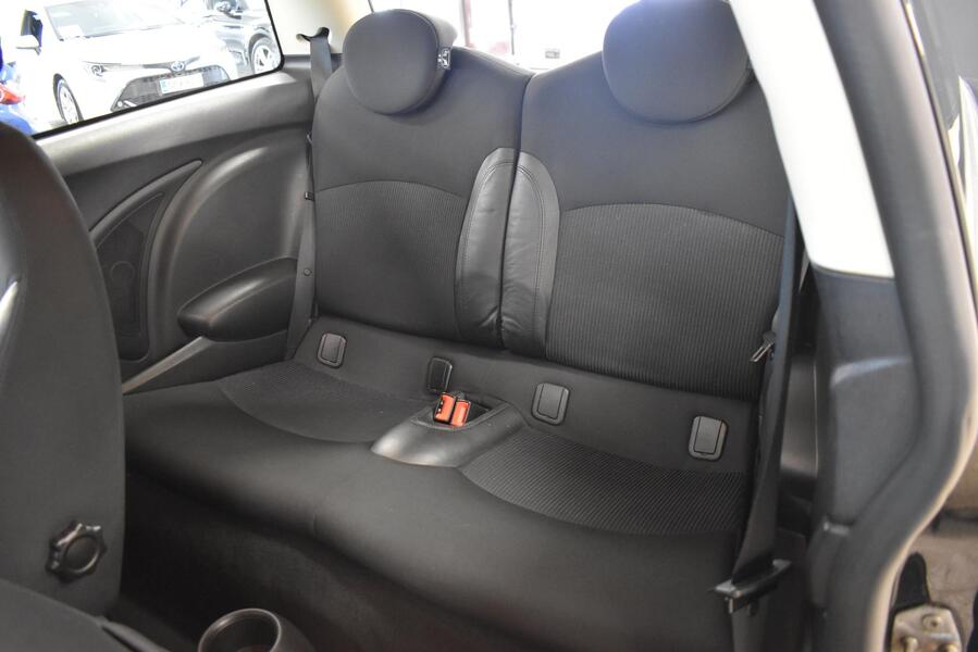 Mini Cooper vaihtoauto