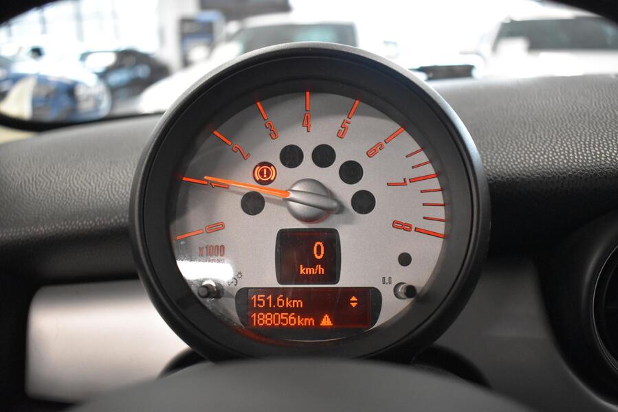 Mini Cooper vaihtoauto