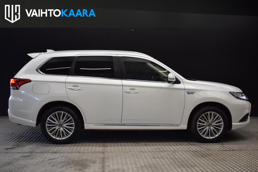 Mitsubishi Outlander PHEV vaihtoauto