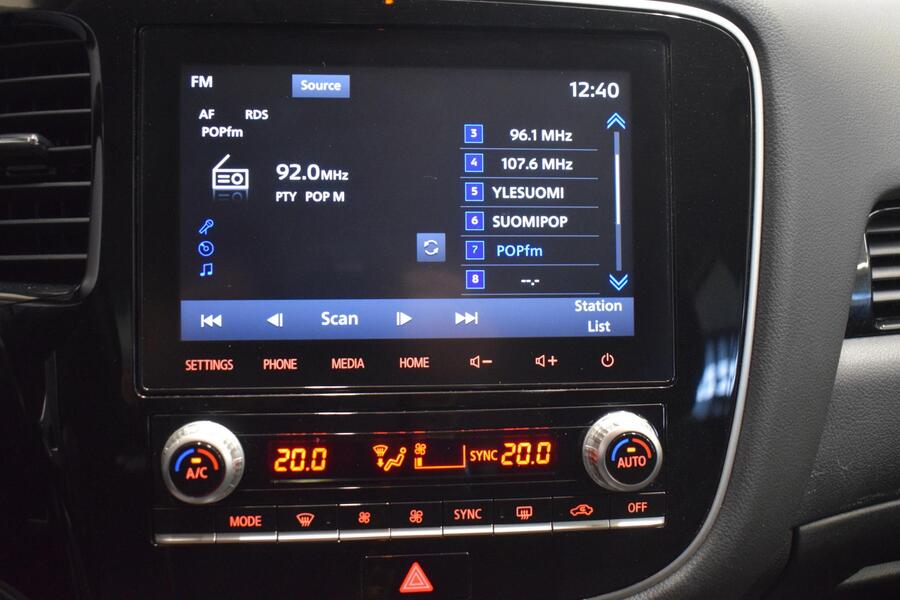 Mitsubishi Outlander PHEV vaihtoauto