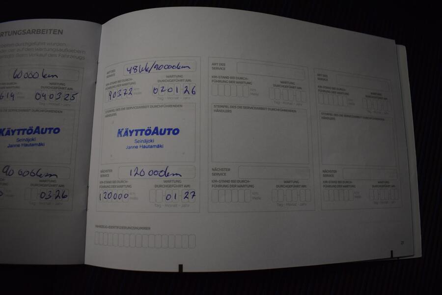 Nissan Leaf vaihtoauto