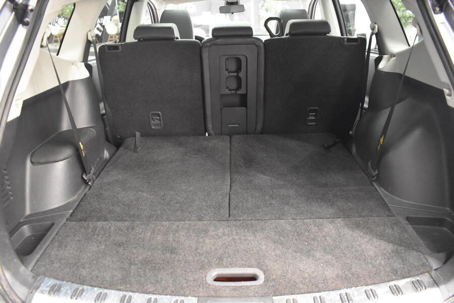 Nissan Qashqai+2 vaihtoauto