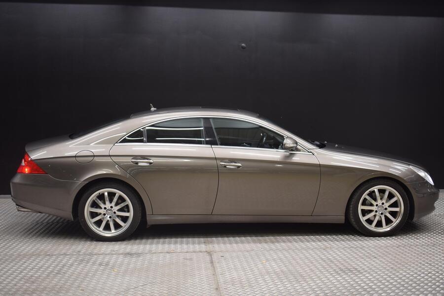 Mercedes-Benz CLS vaihtoauto