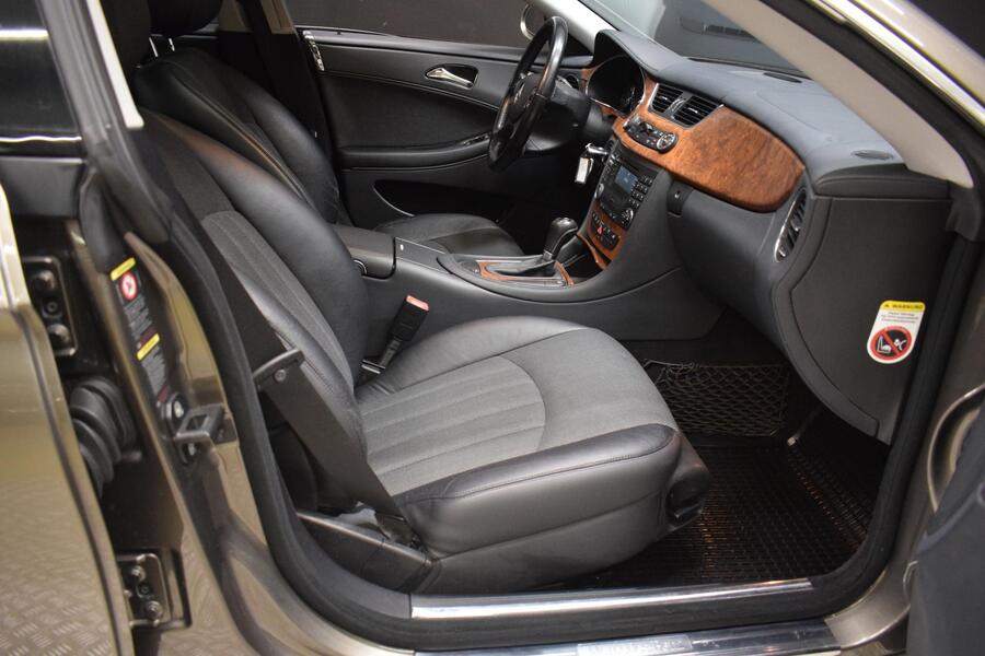 Mercedes-Benz CLS vaihtoauto
