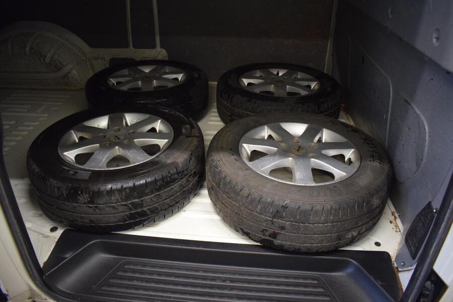 Volkswagen Transporter vaihtoauto