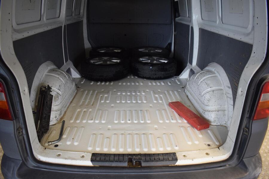 Volkswagen Transporter vaihtoauto