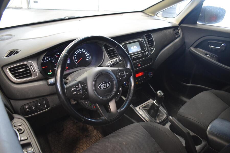 Kia Carens vaihtoauto