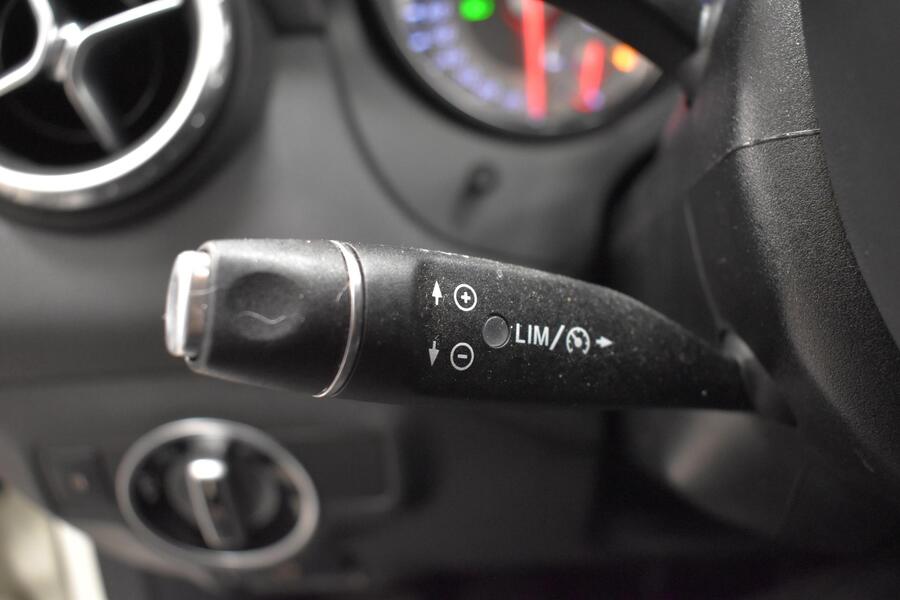 Mercedes-Benz GLA vaihtoauto