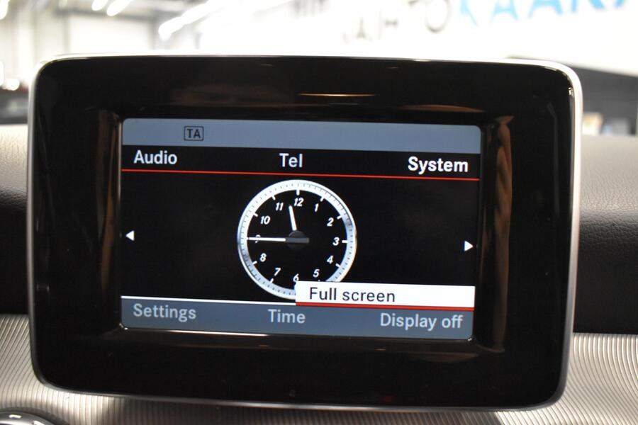 Mercedes-Benz GLA vaihtoauto