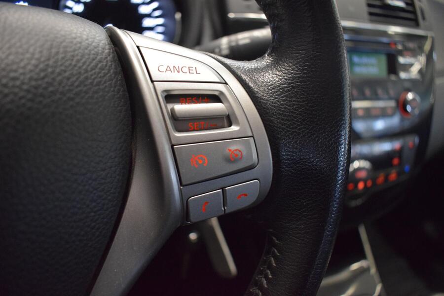 Nissan Pulsar vaihtoauto