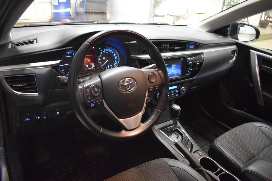 Toyota Corolla vaihtoauto