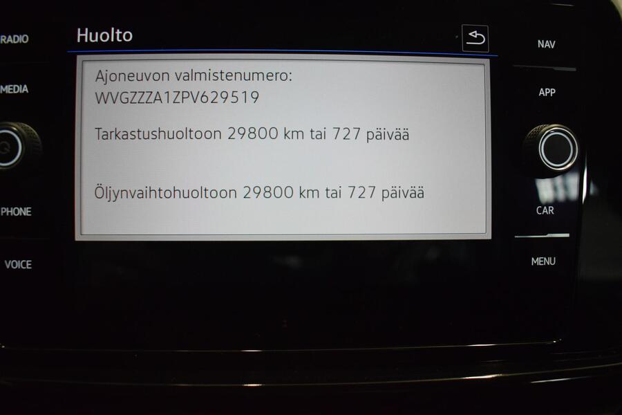 Volkswagen T-Roc vaihtoauto