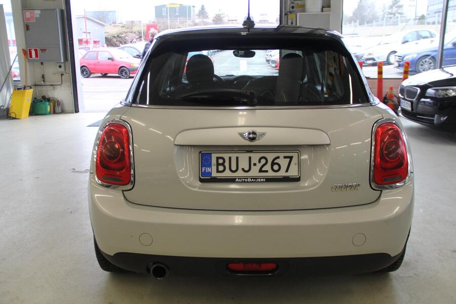 Mini Cooper vaihtoauto