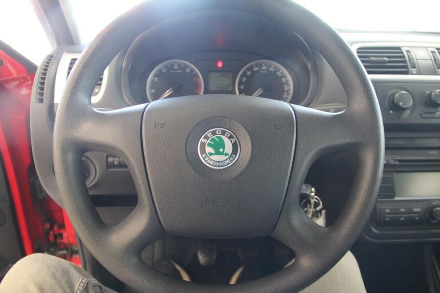 Skoda Fabia vaihtoauto