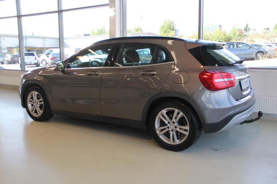 Mercedes-Benz GLA vaihtoauto