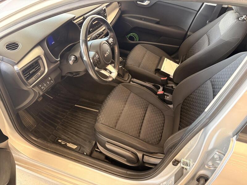 Kia Rio vaihtoauto