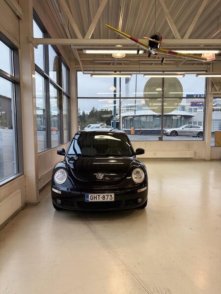 Volkswagen New Beetle vaihtoauto